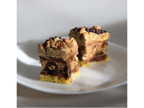 Prajitura cu praline caramelizate si ciocolata 